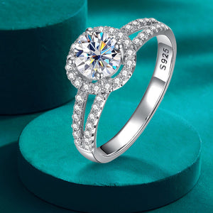 Women's S925 Moissanite Solitaire Halo Split Ring - Different Drips