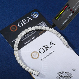 Moissanite Emerald-Cut Halo Tennis Bracelet - Different Drips