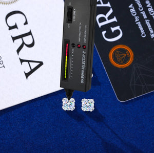 925 Sterling Silver Flower Prong Moissanite Stud Earrings - Different Drips