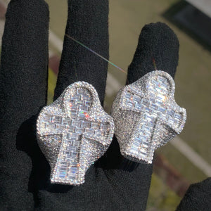 Wide Baguette Cross Ring - Different Drips