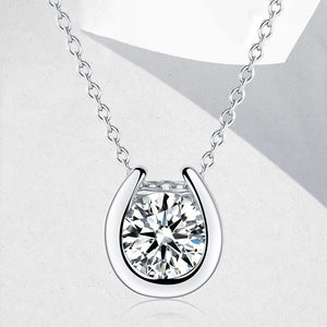 Women's S925 Moissanite Horseshoe Pendant - Different Drips
