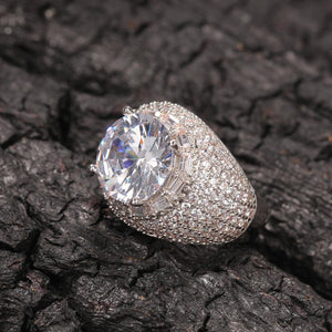 Round Cut and Mirco Pave Ring - Different Drips