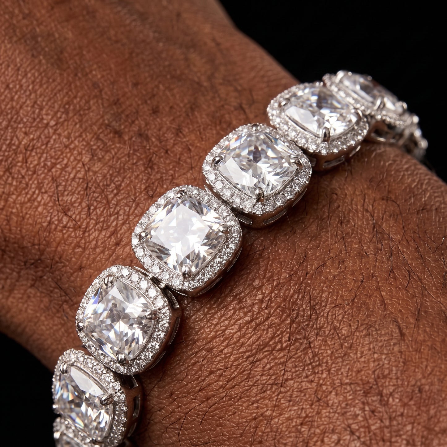 11mm Glacier Clustered Tennis Bracelet White Gold - Different Drips