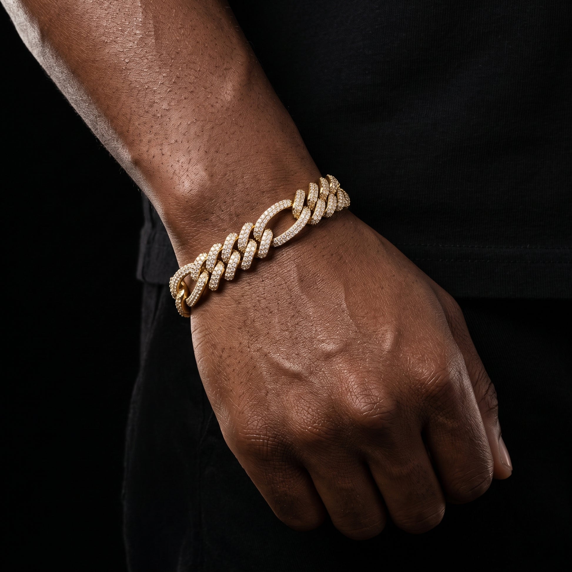 18mm Figaro Prong Cuban Link Bracelet - Different Drips