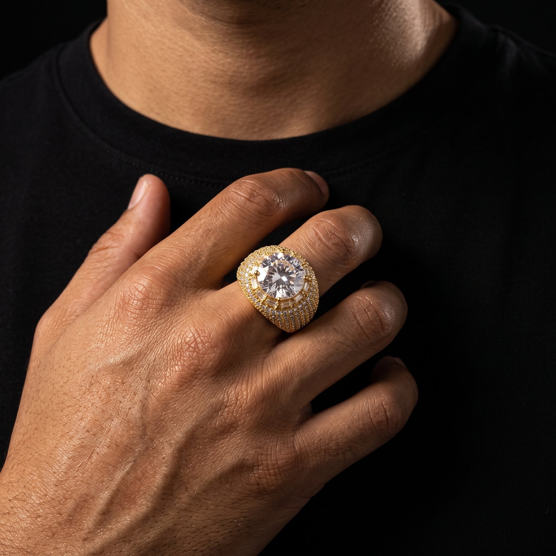 Round Cut and Mirco Pave Ring - Different Drips