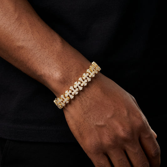Budded cross link bracelet with round moissanite stones