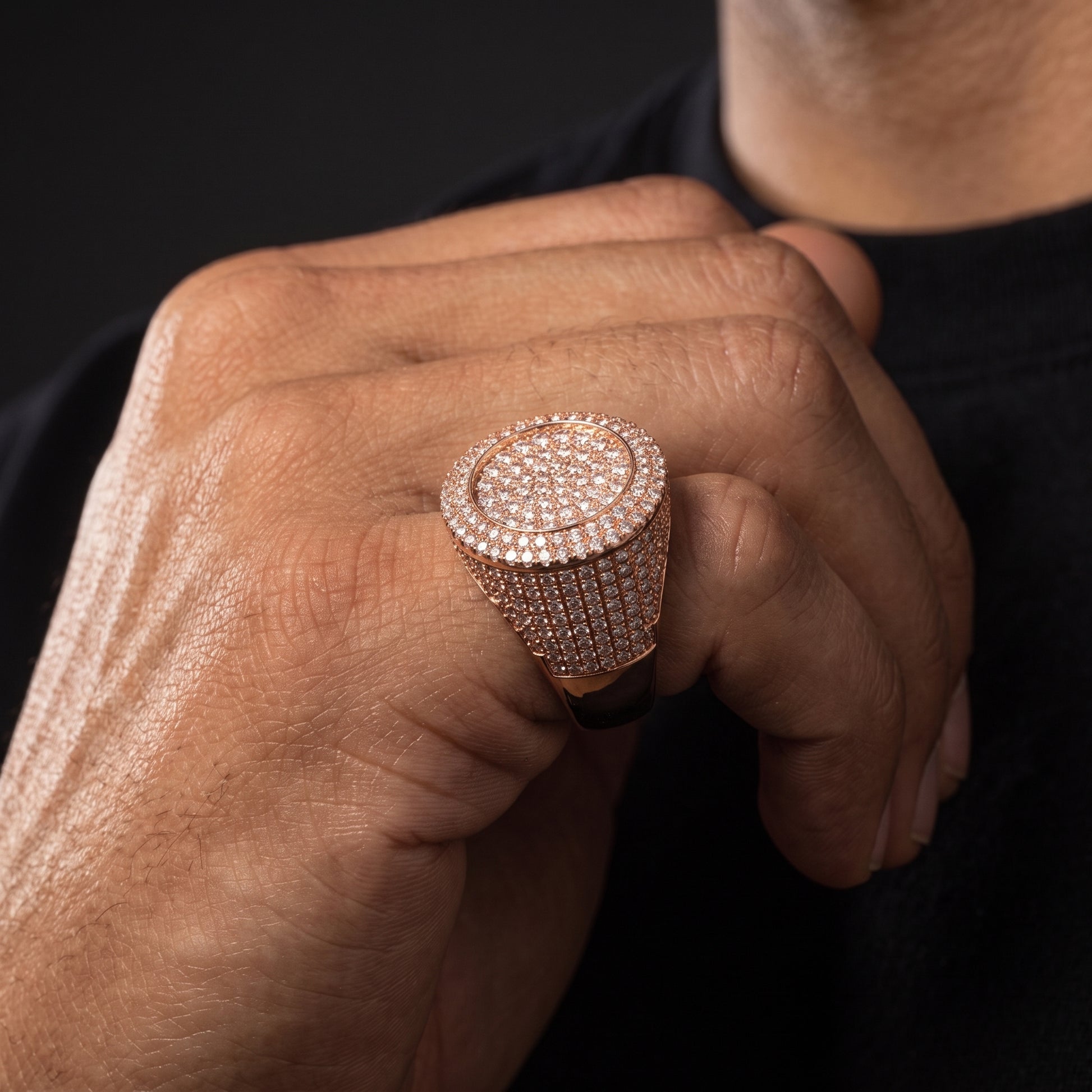Iced Round Cluster Pavé Ring - Different Drips