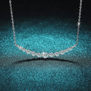 Women's S925 Moissanite Diamond Curved Center Fashion Necklace - Different Drips