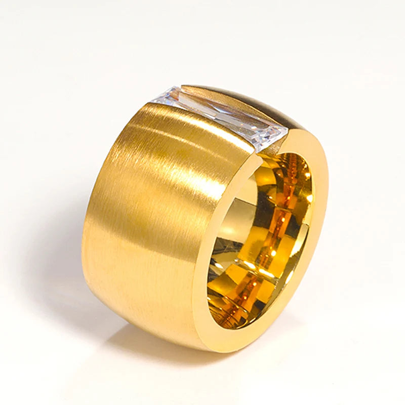 Round Cut Solitaire Wide Band Signet Ring - Different Drips