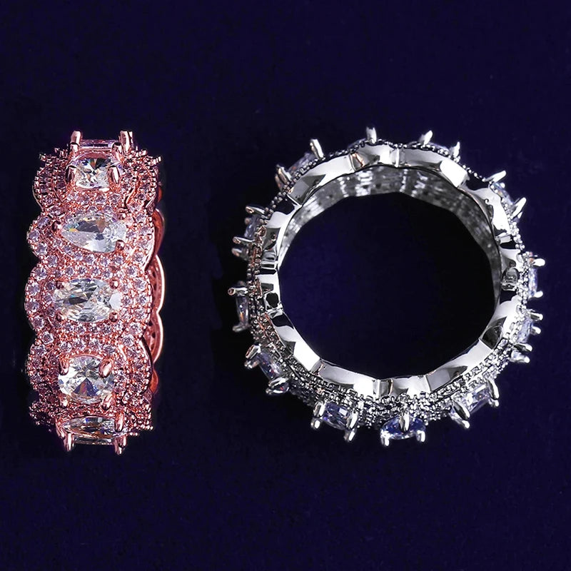 Pear-Cut Crown Eternity Ring - Different Drips