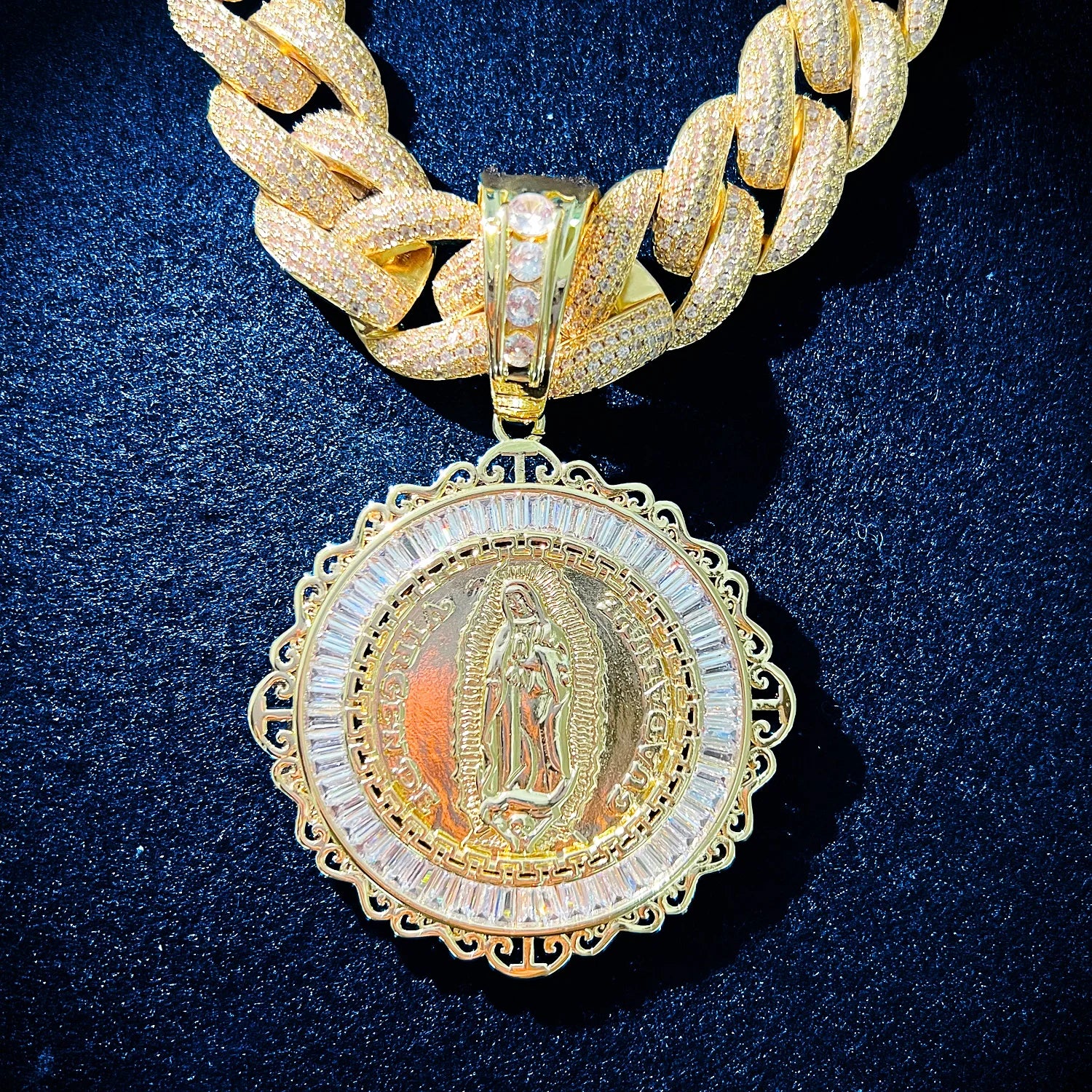 Baguette Jesus Medallion Pendant - Different Drips