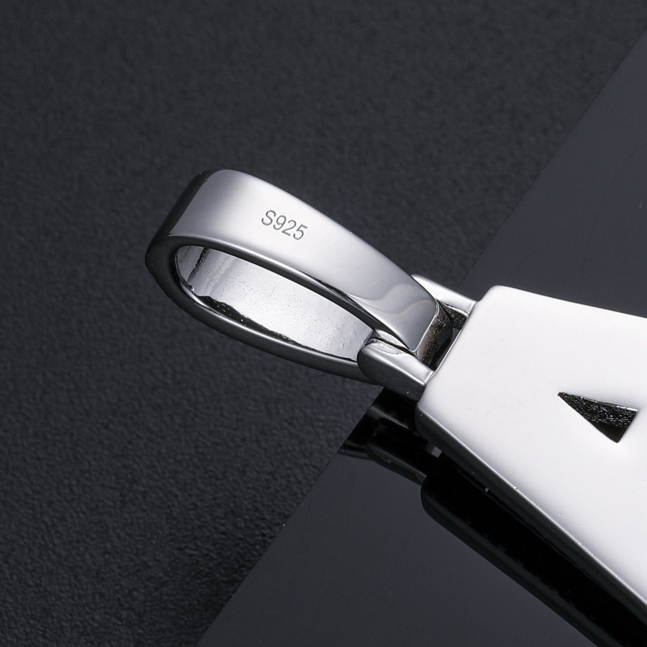 S925 Moissanite Layered Bold Custom Single Letter Pendant - Different Drips