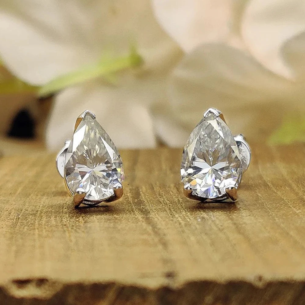 Women's S925 Waterdrop Pear Cut Moissanite Diamond Earrings - Different Drips