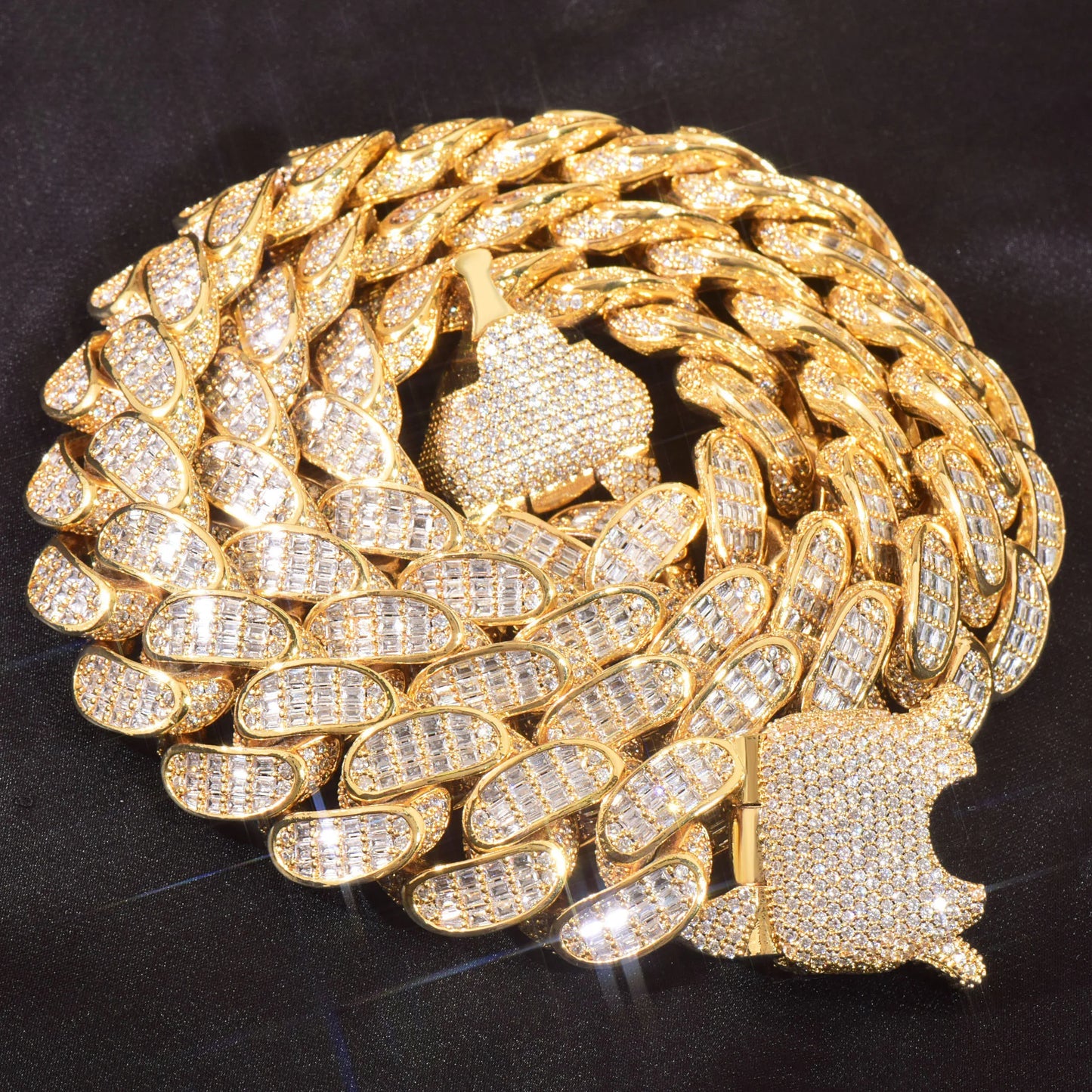 Iced Baguette 18mm Miami Cuban Chain