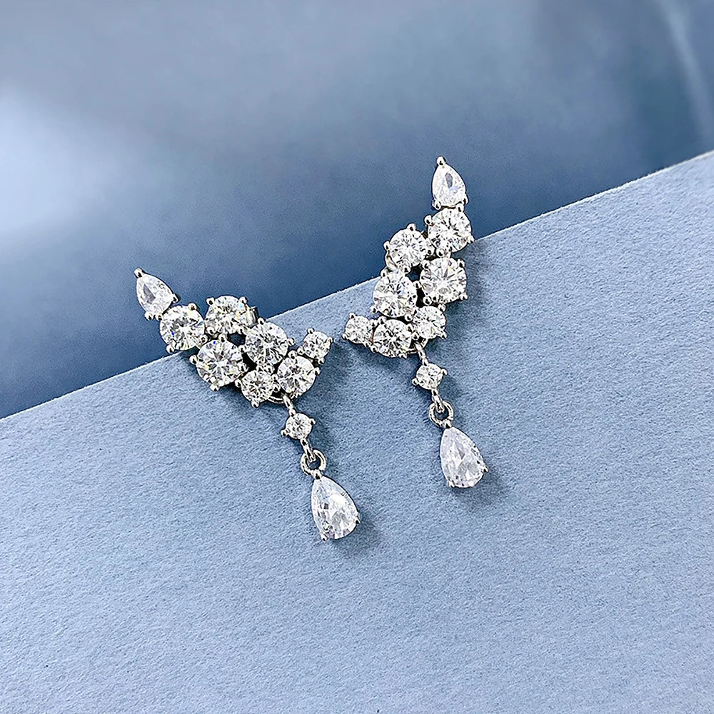 Women's S925 Moissanite Clustered Flared Pear Cut Diamond Earrings - Different Drips