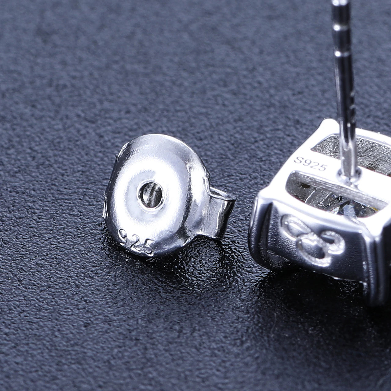 8mm S925 Moissanite Diamond Cushion Cut Earrings - Different Drips