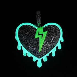 S925 Moissanite Glow In The Dark Lightning Bolt Heart Pendant - Different Drips