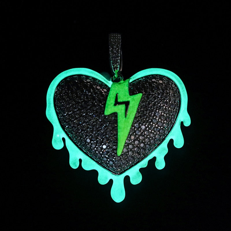 S925 Moissanite Glow In The Dark Lightning Bolt Heart Pendant - Different Drips