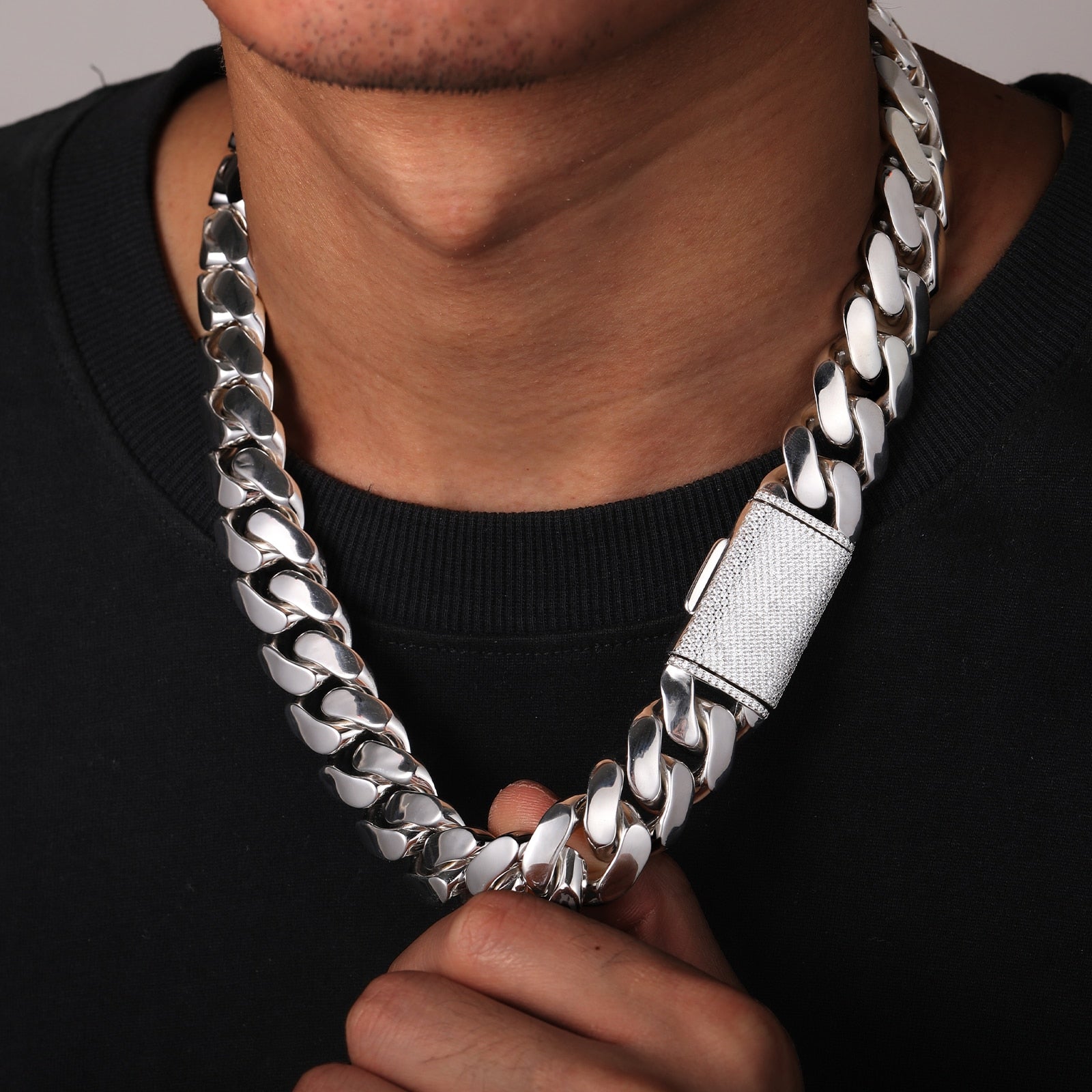 Fl diamond chain store