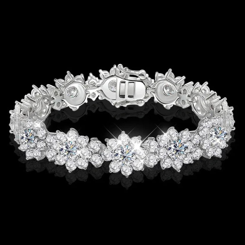 Women's S925 Diamond Flower Bracelet - Different Drips