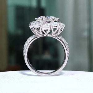 Women's S925 Moissanite Diamond Clustered Pear Cut Flower Ring - Different Drips