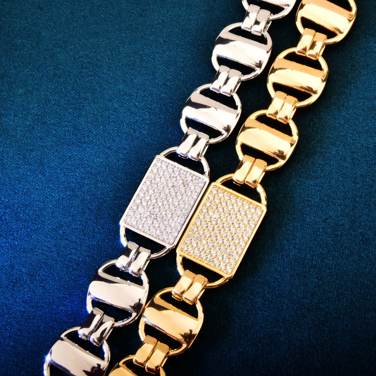 14mm Square Clustered Mariner Link Bracelet - Different Drips