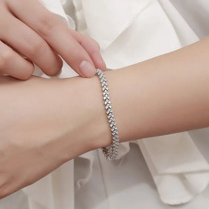 Women's S925 Diamond Arrow Tennis Bracelet - Different Drips