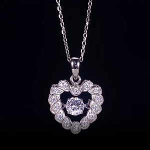 Women's S925 Moissanite Twist Heart Pendant - Different Drips