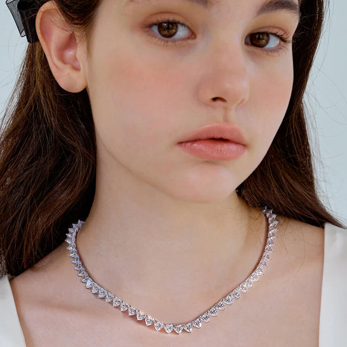 6mm Women's Curved Diamond Heart Tennis Necklace - Different Drips