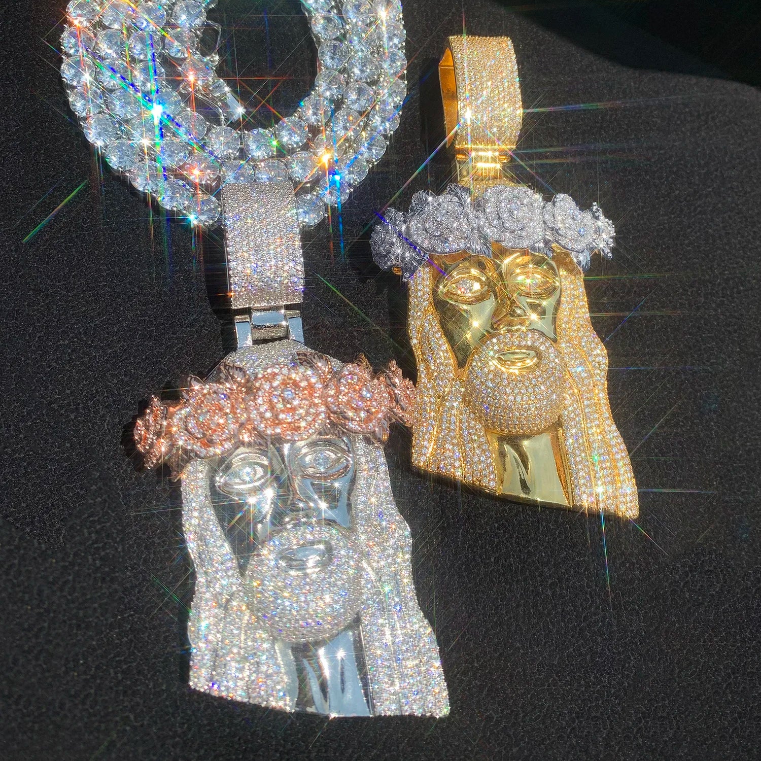 Crown of Roses Jesus Head Pendant - Different Drips