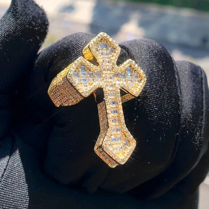 Baguette Large Royal Cross Ring - Different Drips