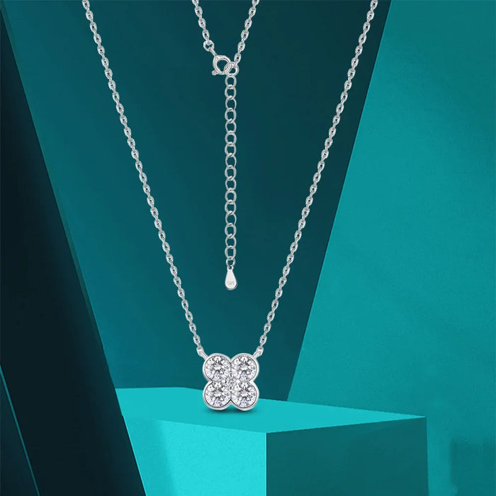 Women's S925 Round Cut Moissanite Butterfly Pendant - Different Drips