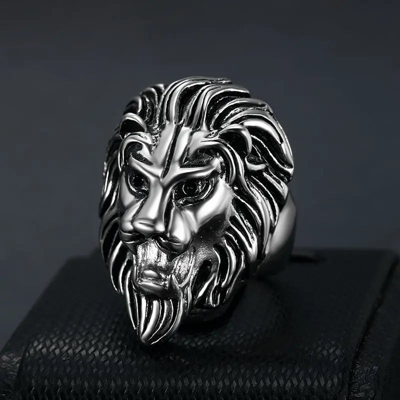 Gold Lion Head Statement Ring - Different Drips