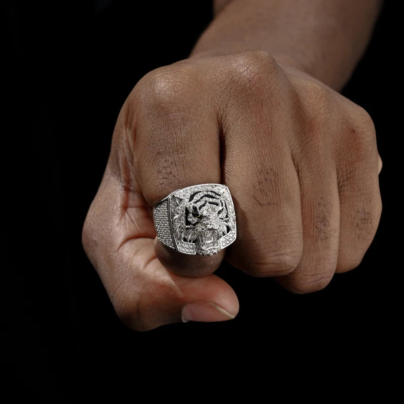 S925 Moissanite Diamond Fierce Tiger Ring - Different Drips