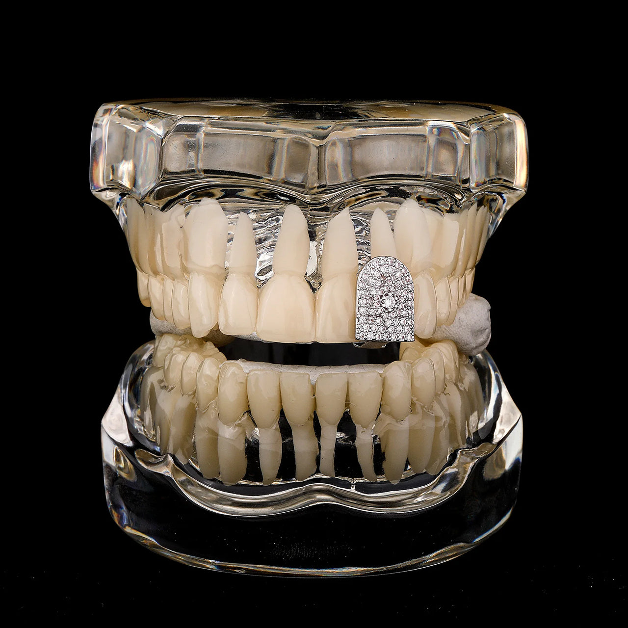 Iced Star Single Tooth Grillz