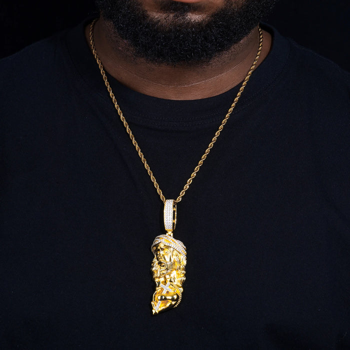 S925 Moissanite Jesus Holding Cross Pendant - Different Drips