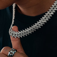 Thumbnail for 18mm S925 Moissanite Spiked Cuban Link Chain - Different Drips