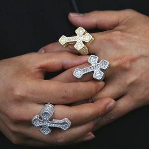 Baguette Large Royal Cross Ring - Different Drips