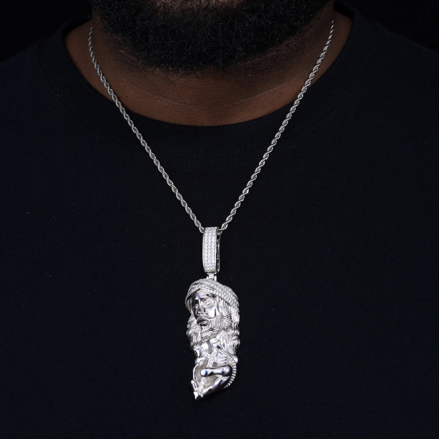 S925 Moissanite Jesus Holding Cross Pendant - Different Drips