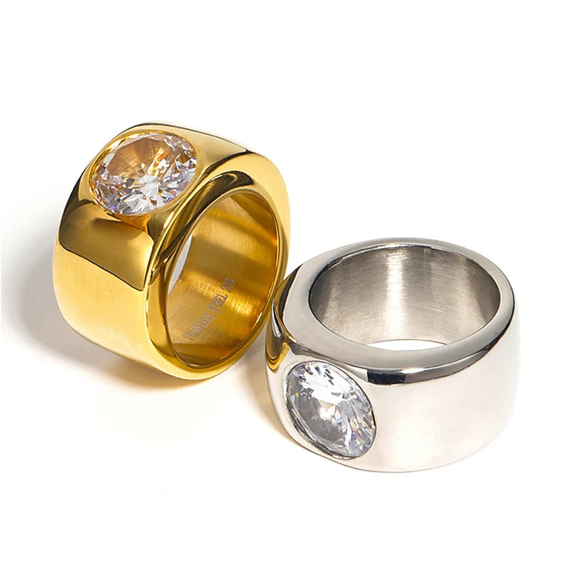 Round Cut Solitaire Wide Band Signet Ring - Different Drips
