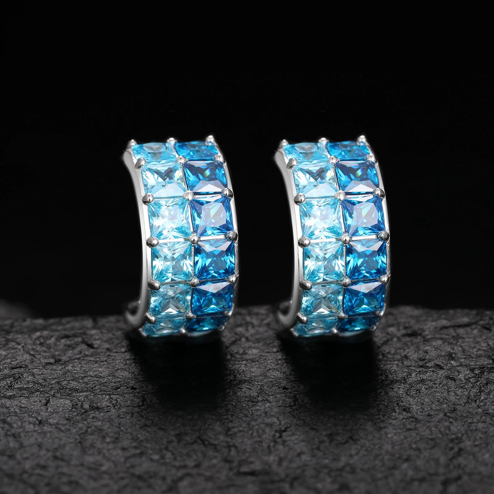 S925 Blue Baguette Moissanite Huggie Earrings - Different Drips