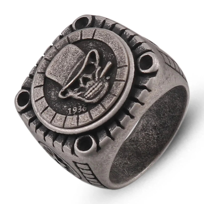 Smoking Skull Chunky Signet Ring - Different Drips