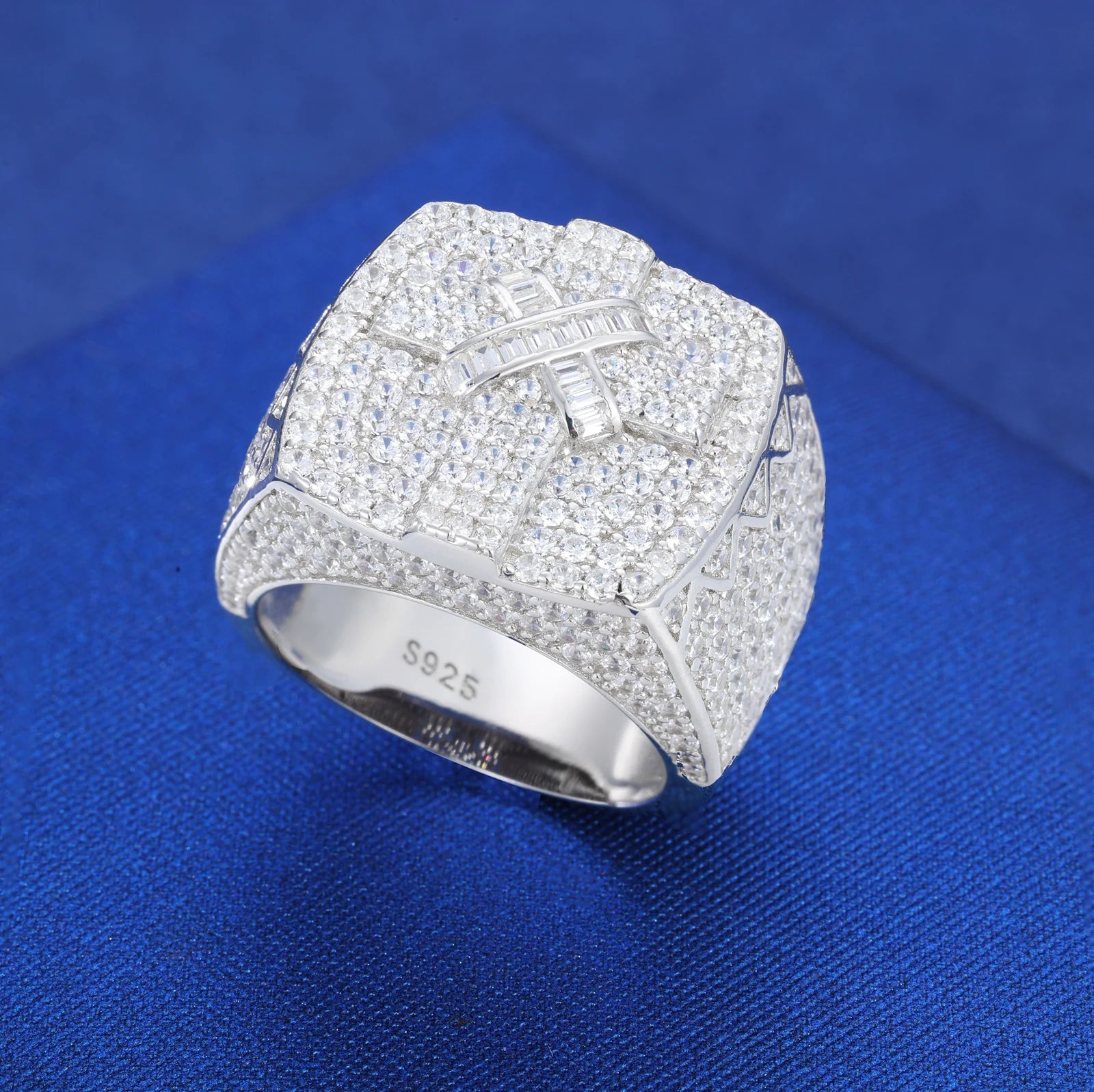 S925 Moissanite Diamond Cross Signet Ring - Different Drips