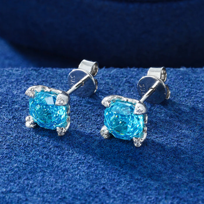 Moissanite Ice-Blue Round Stud Earrings - Different Drips