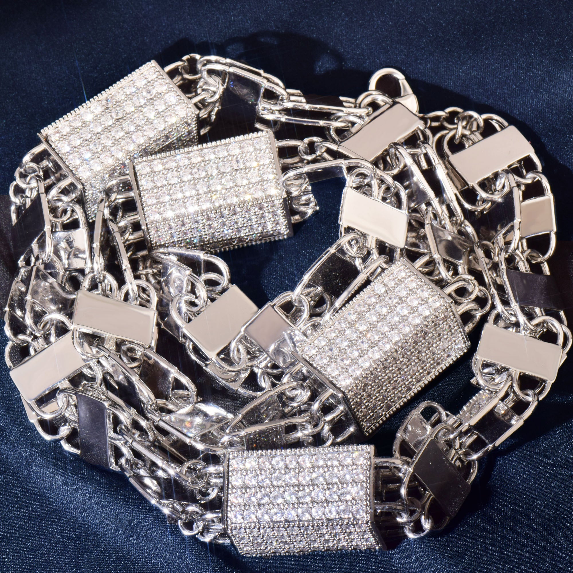 15mm Iced Block Chain - Different Drips