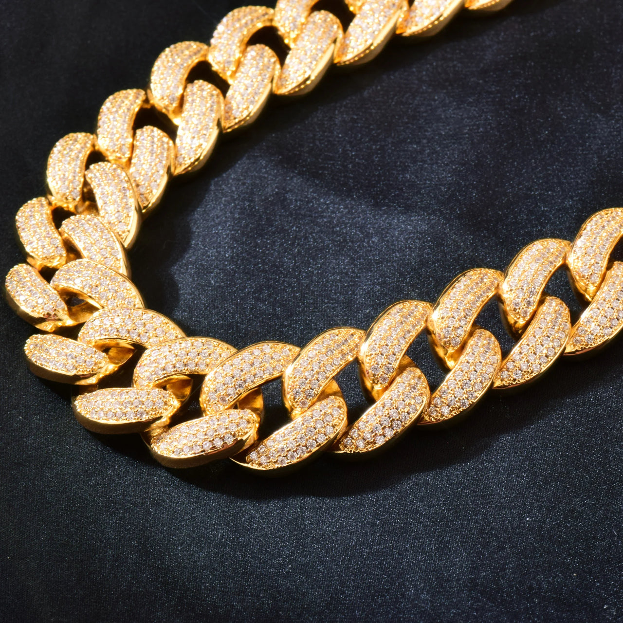 20mm Miami Cuban Link Chain - Different Drips