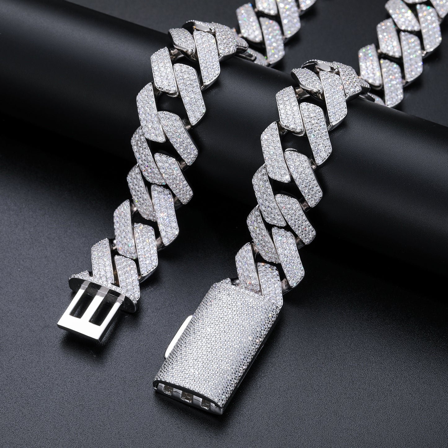 Moissanite Prong Cuban Chain 18k Gold (All Sizes) - Different Drips