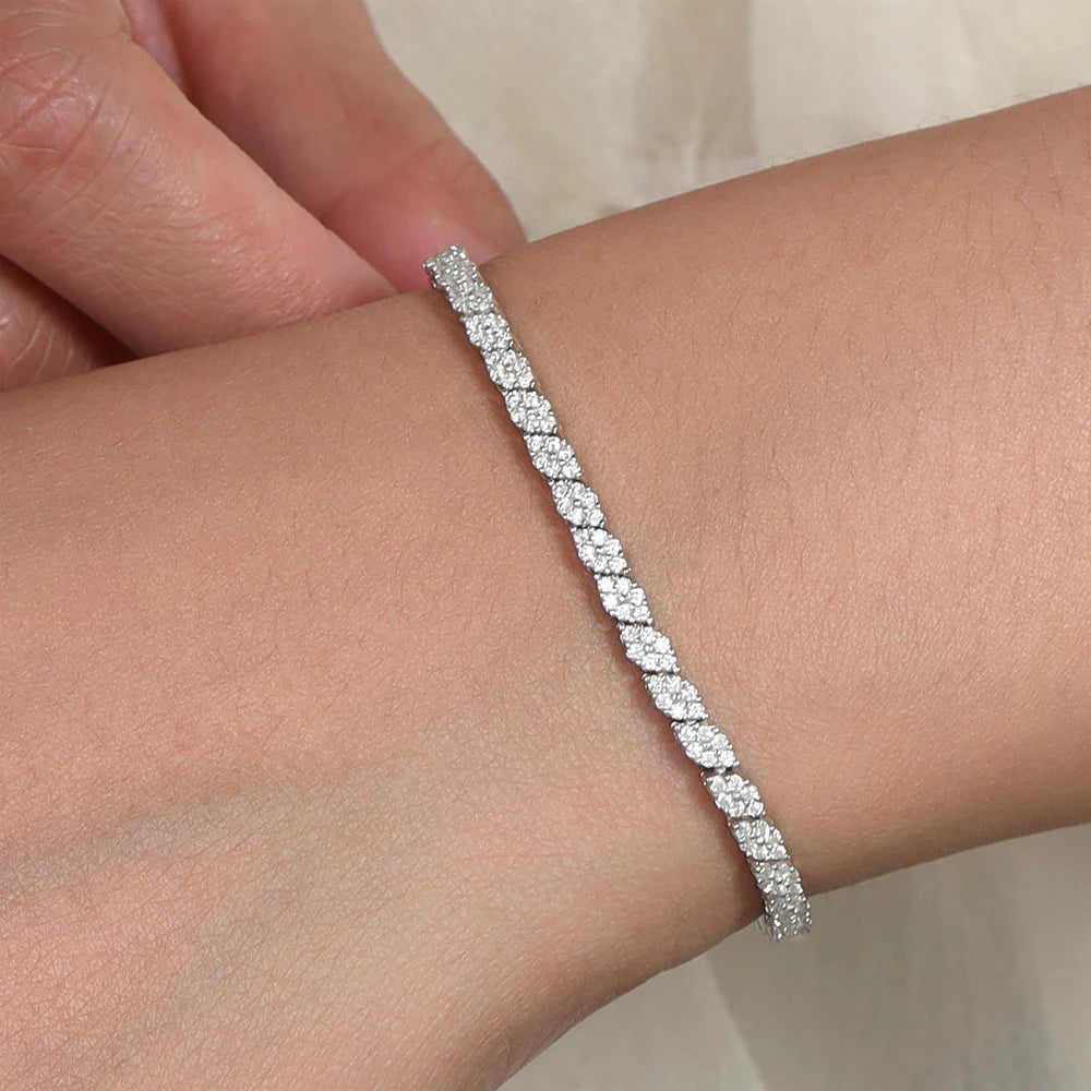 Women's S925 Moissanite Rhombus Diamond Cluster Bracelet - Different Drips