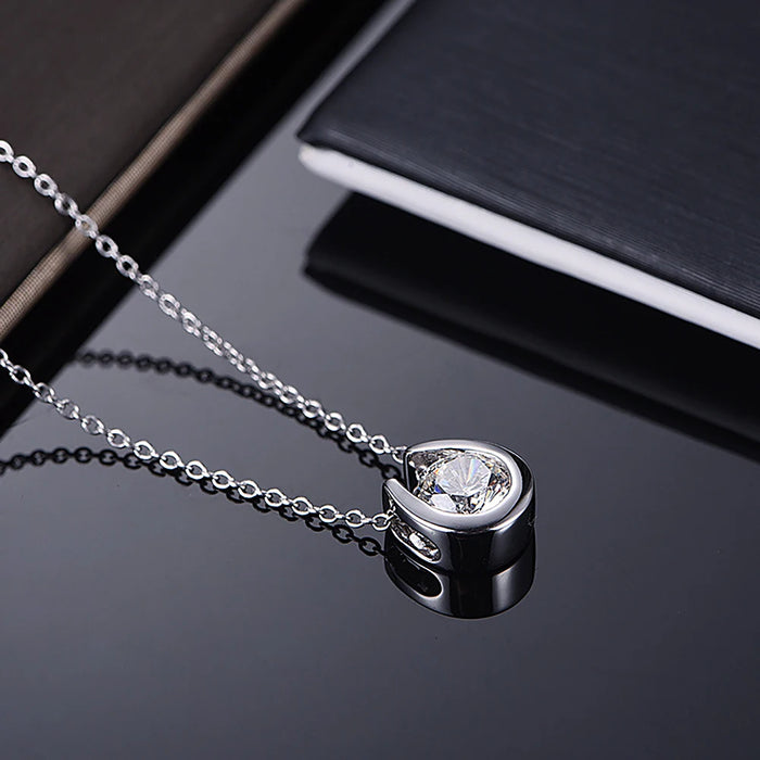 Women's S925 Moissanite Horseshoe Pendant - Different Drips
