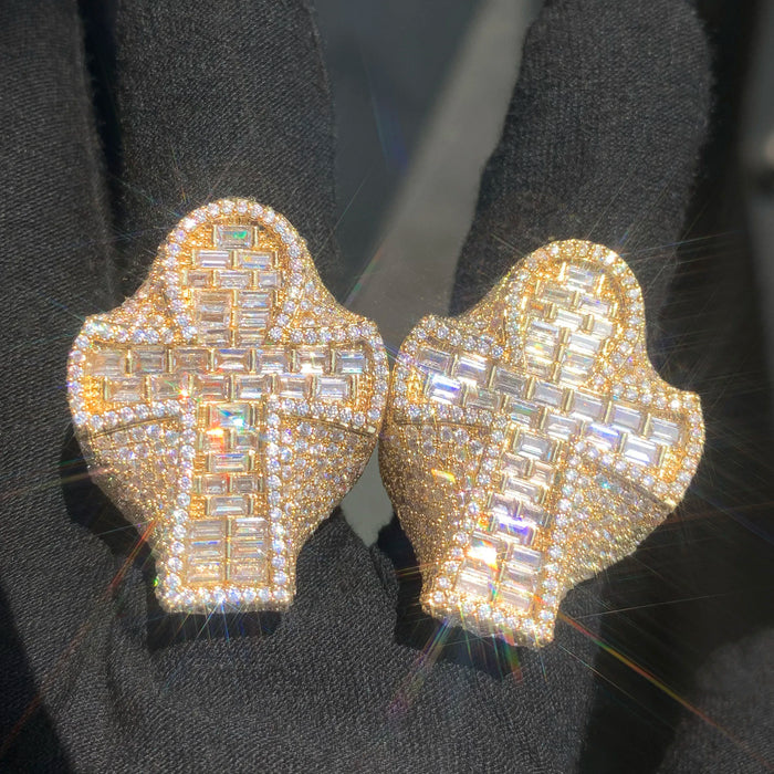 Wide Baguette Cross Ring - Different Drips